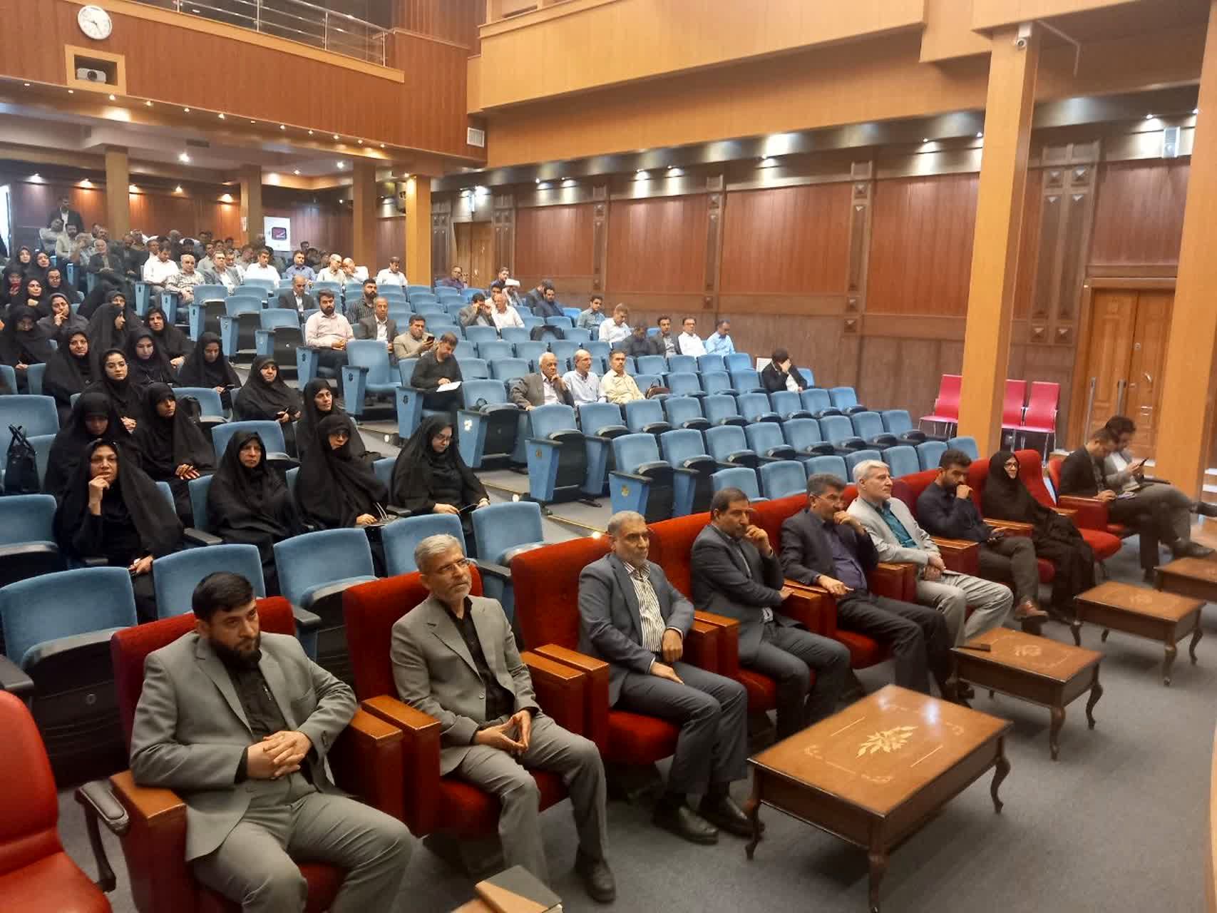 جلسه ستاد پروژه مهر مدارس دولتی و غیردولتی ناحیه ۶ مشهد در فرهنگسرای مصلی نژاد