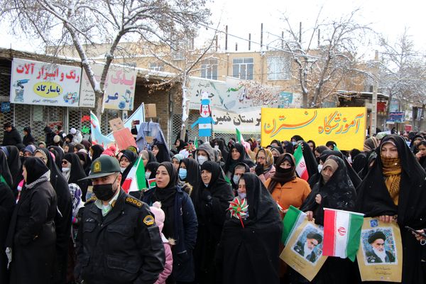 راهپیمایی ۲۲ بهمن در آشخانه