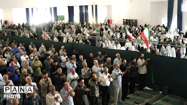 نماز جمعه تجلی همبستگی مردمی