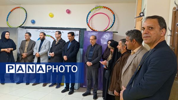 بازدید مدیرکل آموزش و پرورش استان اصفهان از مدرسه حضرت زینب (س) ناحیه ۴ (در طرح نماد)