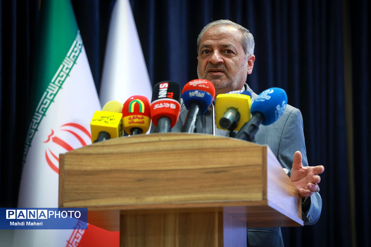 مهم‌ترین ماموریت دستگاه تعلیم و تربیت، حفظ و انتقال فرهنگ ایثار و شهادت به نسل‌های آینده است