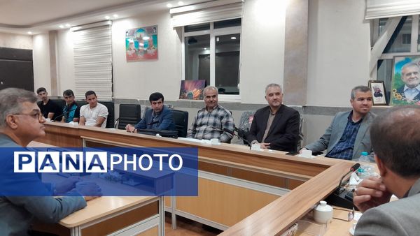 جلسه‌ توجیهی مربیان بزرگترین رویداد ورزشی استان خراسان رضوی 