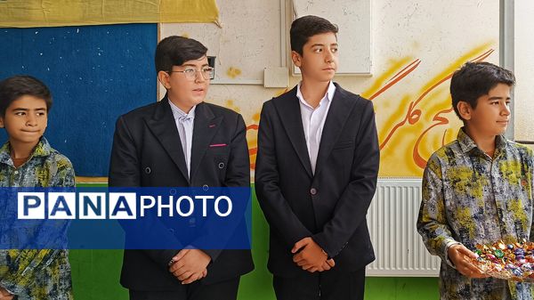 همزمان با سراسر کشور زنگ جوانه‌ها در یاسوج به صدا در آمد