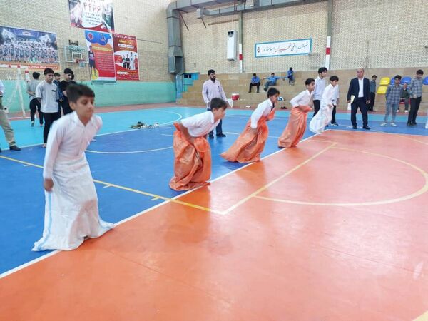 اردوی تمشک پسران شهرستان‌های جنوبی استان بوشهر در کنگان