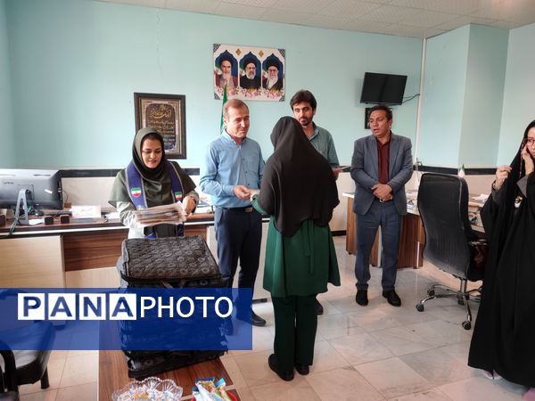 تقدیر از دانش‌آموز خبرنگاران پانا در شهرستان سملقان