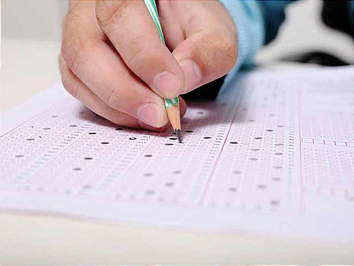 آغاز ثبت‌نام آزمون ورودی مدارس تیزهوشان و نمونه دولتی سال ۱۴۰۵-۱۴۰۴ 