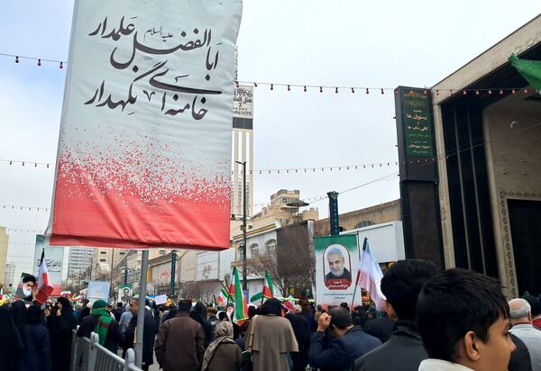 مردم در راهپیمایی ۲۲ بهمن، بار دیگر اتحاد خود را نشان دادند
