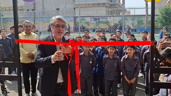 افتتاحیه آلاچیق در دبستان پانزده خرداد 