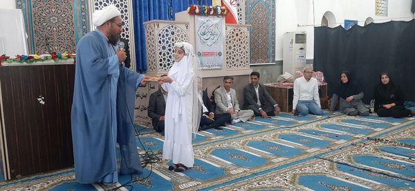 جشن تکلیف دختران دانش‌آموز پارسیان