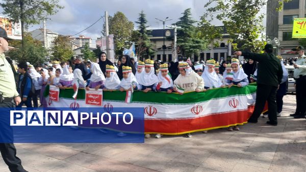 ما وارثان 13 آبانیم