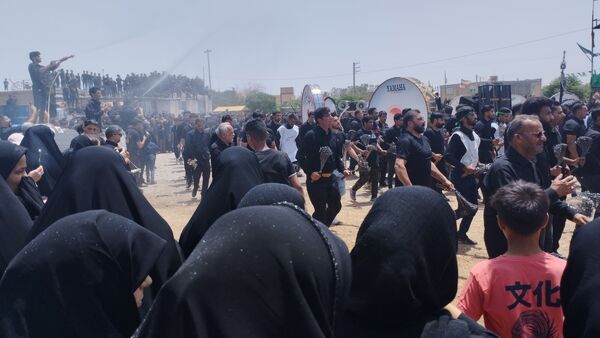 برگزاری مراسم عزاداری ظهر عاشورا در خلیل آباد 