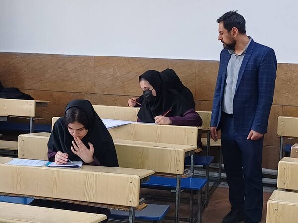 مرحله دوم آزمون سنجش عملکردی دانش‌آموزان دوره اول متوسطه، در منطقه ۱۴ تهران