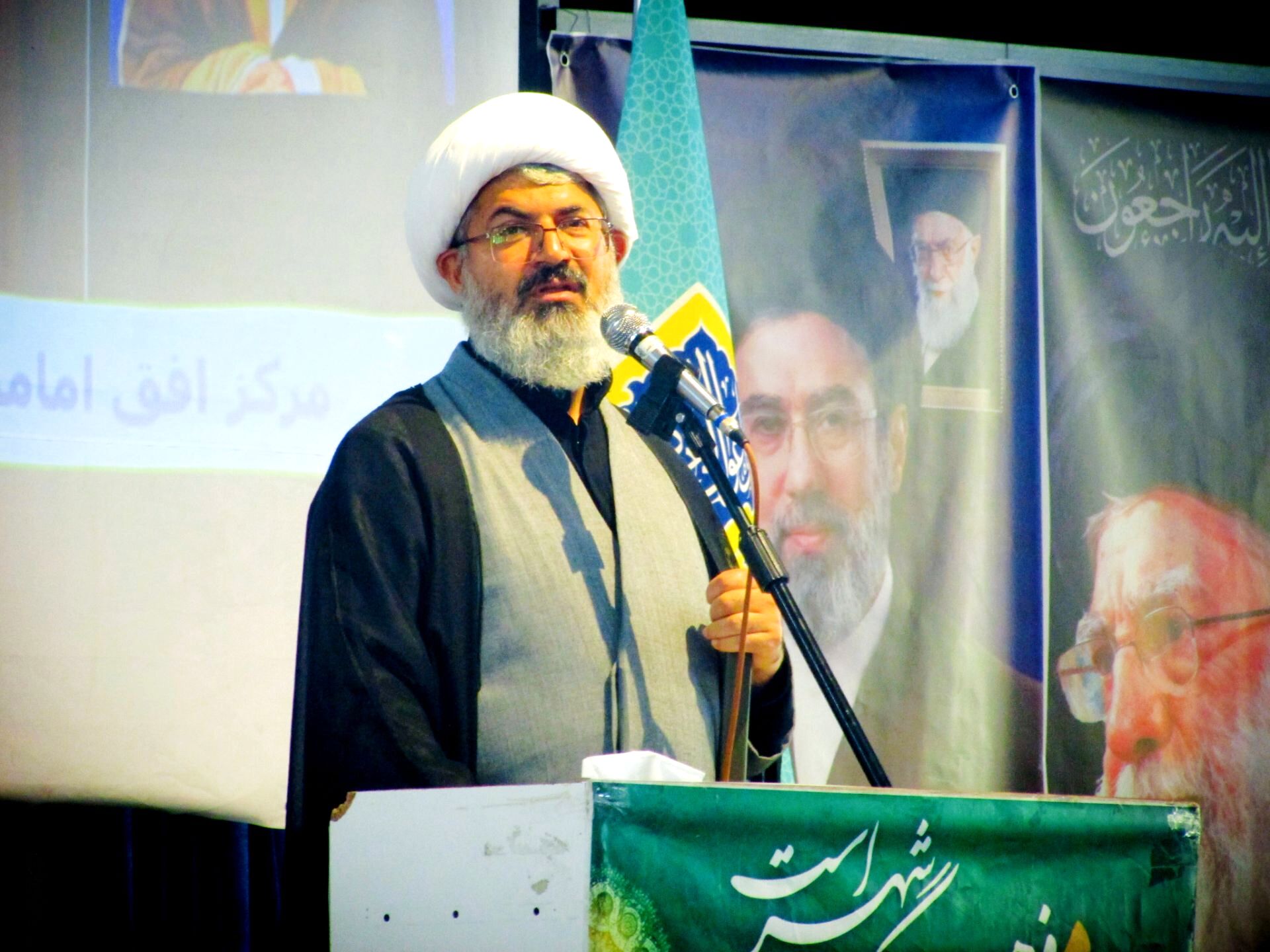 نماز جمعه شهرستان کاشمر 