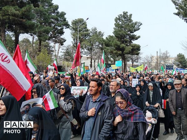 حضور پرشور مردم انقلابی شهرستان نیشابور در نماز جمعه روز جهانی قدس 