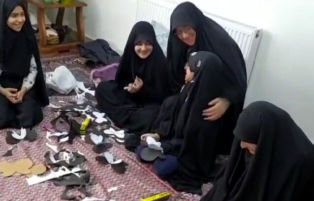 همدلی دخترانه در ایام ماه رمضان/ فیلم