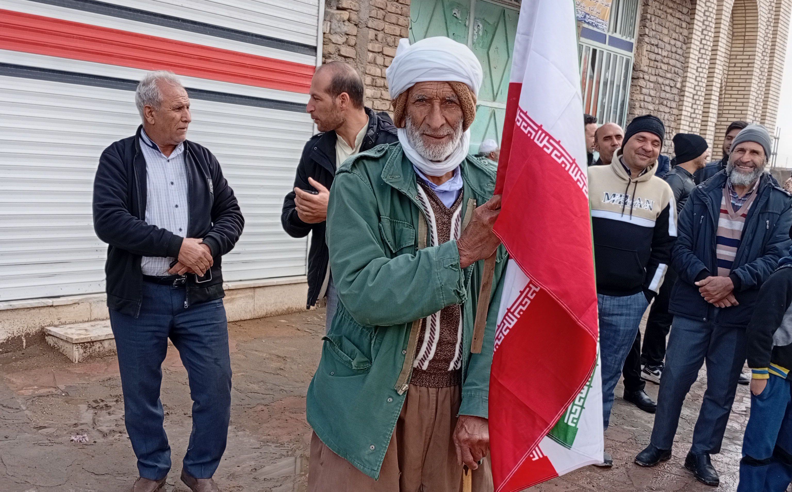 جشن انقلاب و حضور پرشور مردم روستای برآباد خواف