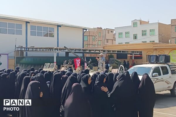 وداع دانش‌آموزان با شهید گمنام در مدرسه شاهد صدیقه طاهره (س)