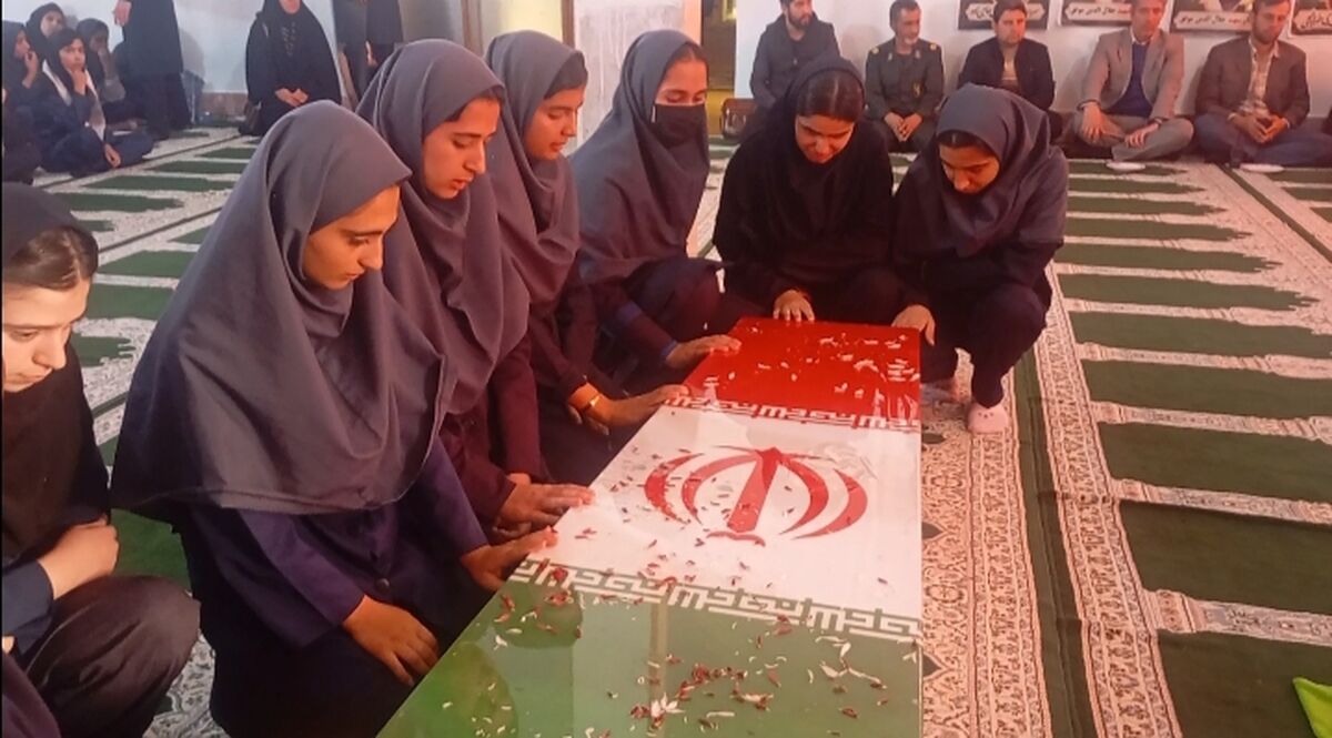 ادامه دهندگان راه شهدا