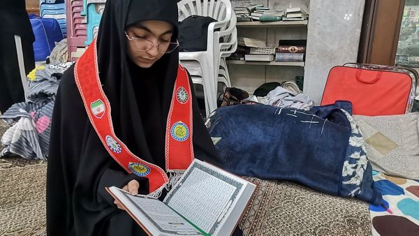 از نیمکت مدرسه تا محراب مسجد؛ اعتکاف، کانون خودسازی دانش آموزان