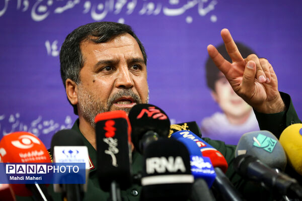 نشست خبری سردار مجتبی باستان رئیس سازمان بسیج دانش‌آموزی