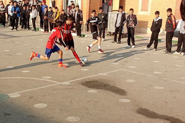  فینال المپیاد ورزشی درون مدرسه‌ای در دبیرستان بشارت بهارستان‌دو 