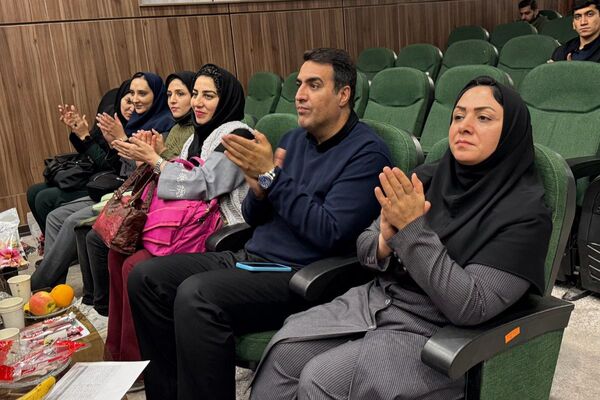 رقابت ۳۱ دانش‌آموز ممتاز همیار معلم ملاردی 