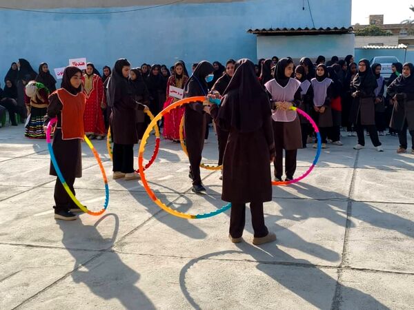 هفته «تربیت بدنی» در دبیرستان نمونه دولتی عترت شهرستان جاسک