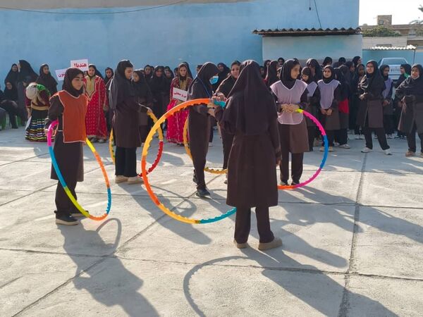 هفته «تربیت بدنی» در دبیرستان نمونه دولتی عترت شهرستان جاسک