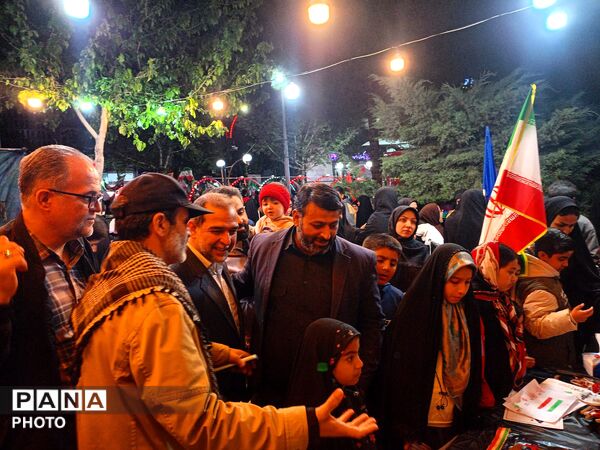 برپایی غرفه کودک در حاشیه اجتماعات شبانه در کاشمر