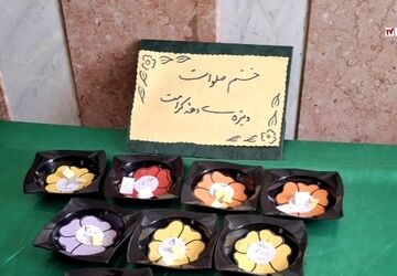 برگزاری پویش دانش آموزی ختم صلوات به مناسبت دهه‌ کرامت در قم