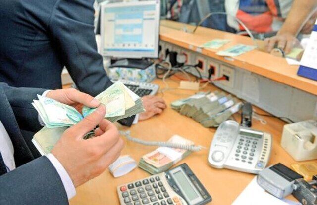 سهمیه وام ۱۳۰ همتی اشتغال خرد و خانگی به بانک‌ها ابلاغ شد