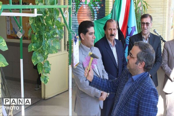 جشن عاطفه‌ها؛ تمرین مهربانی در مدارس اسفراین