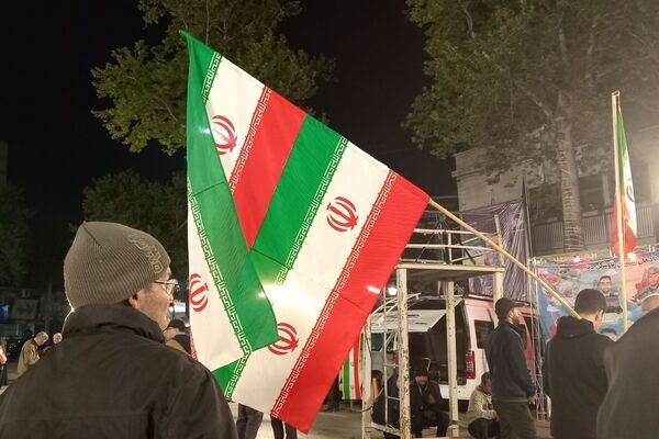 مردم  میدان مقاومت را خالی نکردند