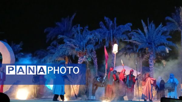 اشتیاق جمعیت سه‌هزار نفری برای تماشای نمایش تنها‌تر‌‌ از مسیح