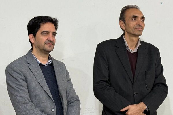 مسابقات فرهنگی و هنری  در دبیرستان شهید تاجیک بهارستان دو