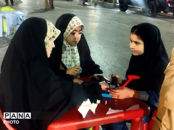 لحظات شاد کودکان در موکب فرهنگیان نیشابور