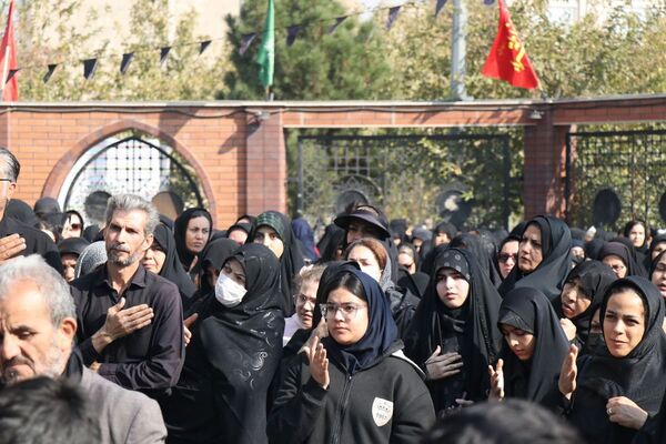 موج عشق و عزاداری در کوچه‌های اسلامشهر