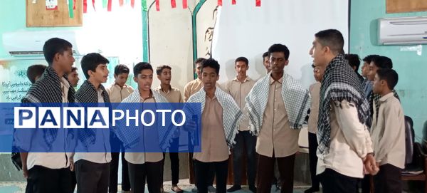 جشنواره سرود دانش‌آموزی در جزیره هرمز