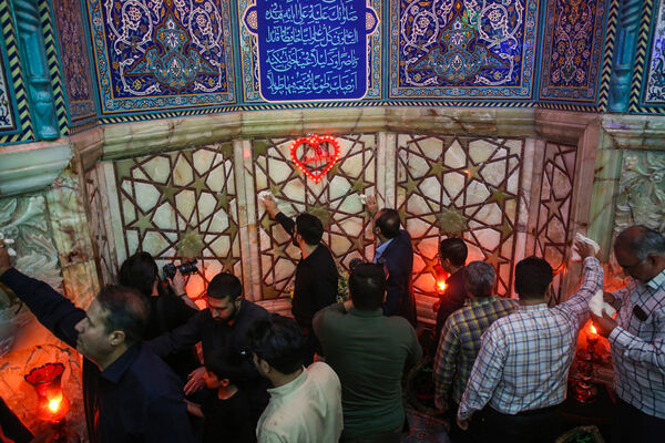 آیین «عهد عاشقی» با حضور اصحاب رسانه در مسجد جمکران