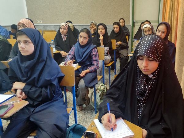 کارگاه آموزش مقدماتی خبرنگاران ویژه دانش‌آموزان در استان البرز