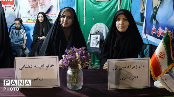 حضور پرشور دانش‌آموزان دبیرستان شهدای مظفر در نود و نهمین موج اجتماع مردمی پاکدشت