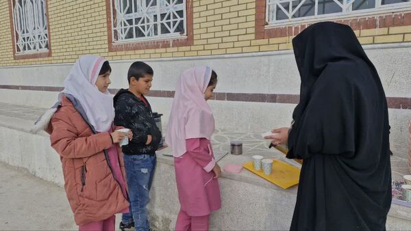 پویش صبحانه سالم در مدارس روستایی شهرستان باشت