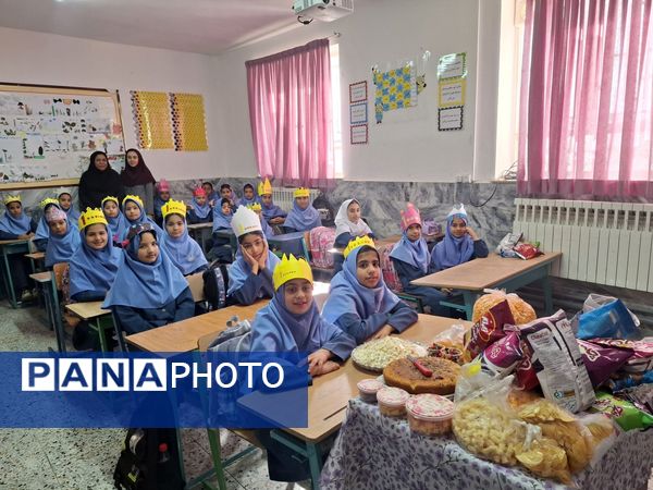 جشن عدد میلیون در آموزشگاه فرهنگ شهرستان خلیل آباد 