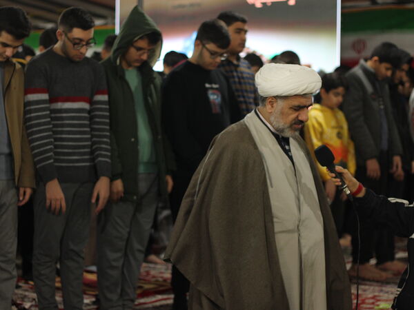 اعتکاف دانش‌آموزی مسجد مصلی اصفهان
