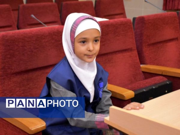 تجلیل از دانش‌آموز خبرنگاران‌پانا ناحیه‌‌یک