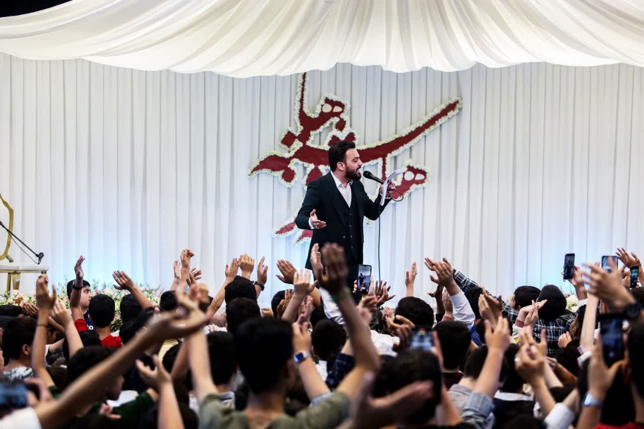 جشن «هلهله فرشته‌ها» در قم