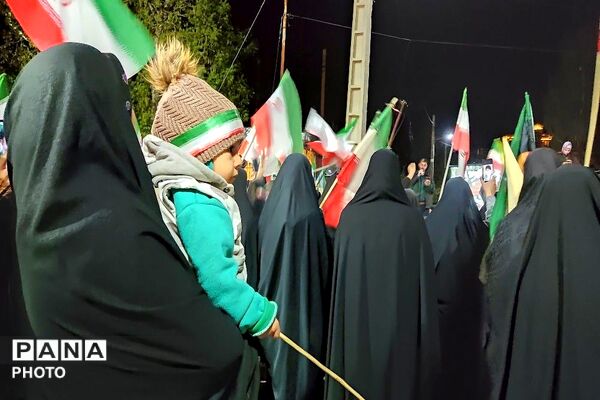 جهاد حضور در خیابان ادامه دارد