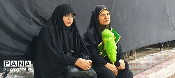 مراسم راهپیمایی و عزاداری برای تشییع رهبر شهید در گچساران 