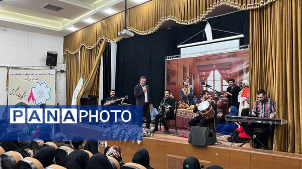 جشن هنگامه یلدا به‌مناسبت گرامیداشت میلاد حضرت فاطمه (س) برای بانوان آموزش و پرورش آذربایجان شرقی