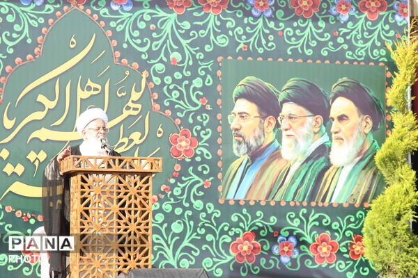 برپایی باشکوه نماز عید فطر در یزد